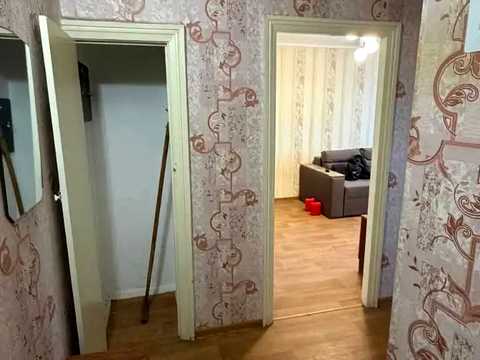 квартира за адресою Автобуду вул., 8