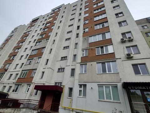 квартира за адресою Чорновола вул., 176