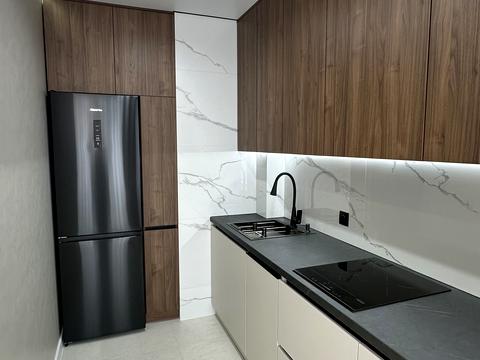 квартира за адресою Романа Левицького вул., 4