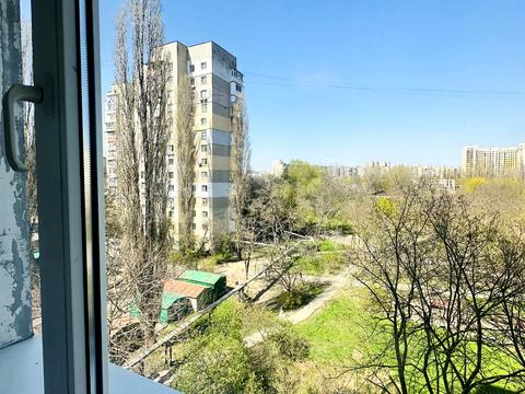 квартира за адресою Євгена Чикаленка вул., 68а