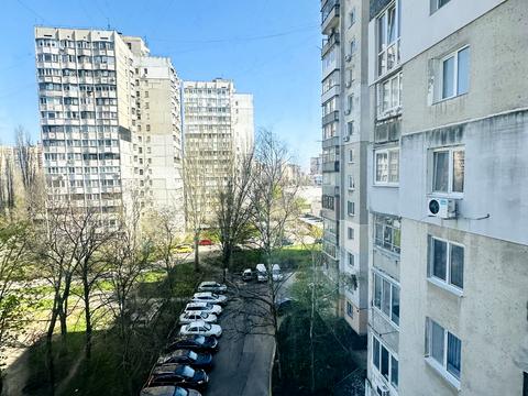 квартира за адресою Євгена Чикаленка вул., 68а