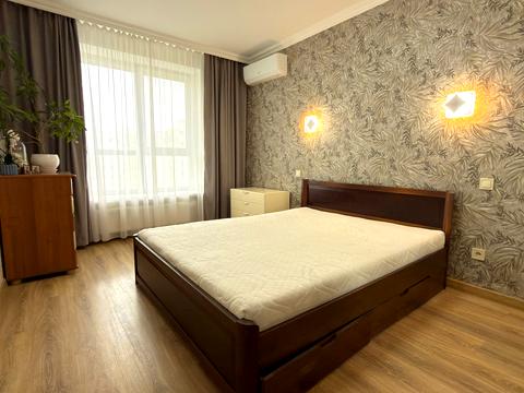 квартира за адресою Бакинська вул., 1