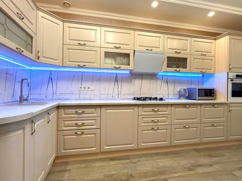 квартира за адресою Бакинська вул., 1