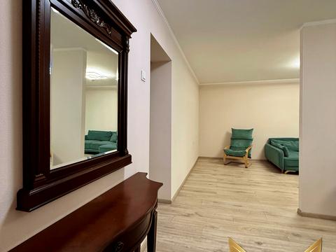 квартира за адресою Академіка Корольова вул., 7