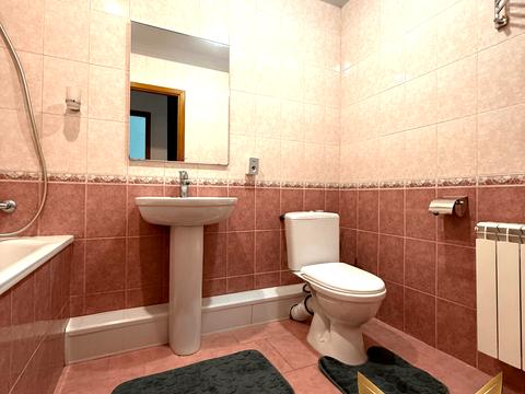квартира за адресою Академіка Корольова вул., 7