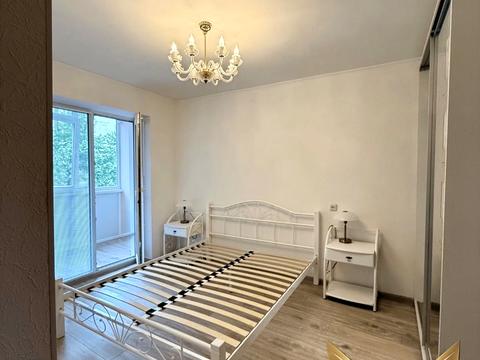 квартира за адресою Академіка Корольова вул., 7