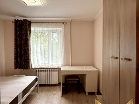 квартира за адресою Академіка Корольова вул., 7