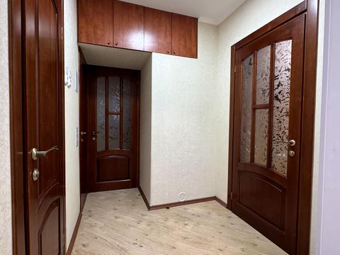 квартира за адресою Червоної Калини просп. (Володимира Маяковського), 2-Б