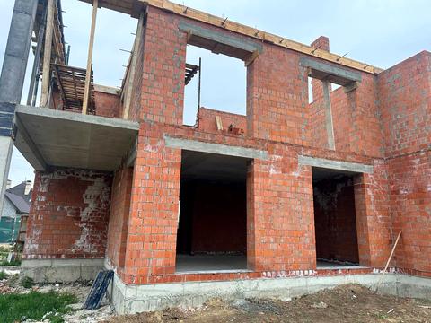 дом по адресу Богдана Хмельницького ул.