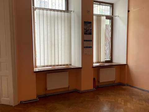 коммерческая по адресу Пастера ул., 60