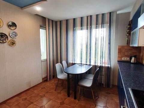 квартира за адресою Машинобудівна вул., 21
