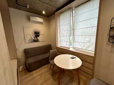 квартира за адресою Регенераторна вул., 4 к14
