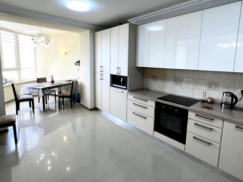 квартира за адресою Кленова вул., 2а