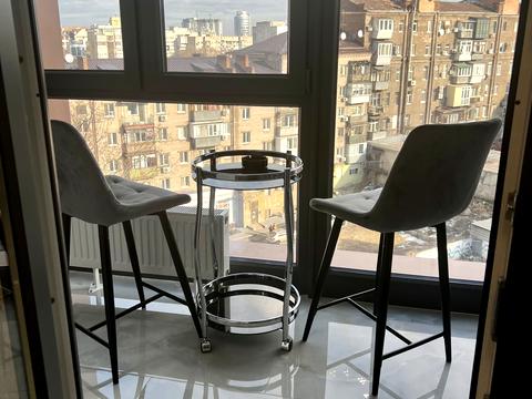 квартира по адресу Кучеревського бульв., 1