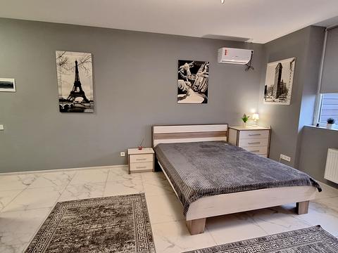 квартира по адресу Осенняя ул., 59