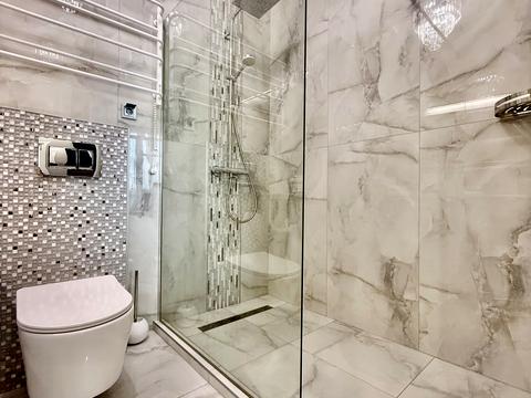 квартира по адресу Кучеревського бульв., 1