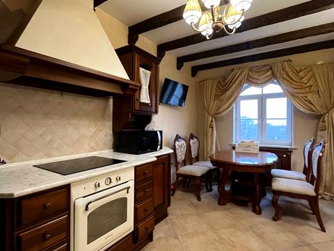квартира за адресою Почайнинська вул., 25/49