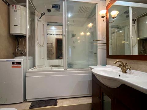 квартира за адресою Почайнинська вул., 25/49