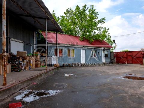 комерційна за адресою Євгена Маланюка вул. (Степана Сагайдака), 114