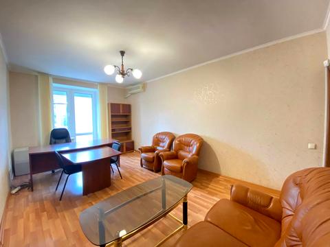 квартира за адресою Костянтинівська вул., 10