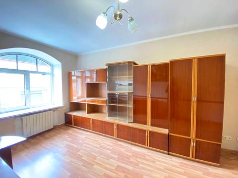 квартира за адресою Костянтинівська вул., 10