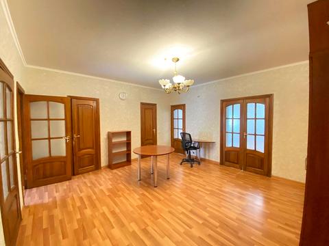 квартира за адресою Костянтинівська вул., 10