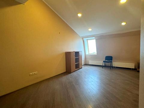 комерційна за адресою Французький бульв., 9