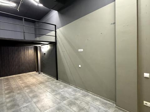 комерційна за адресою Трудова, 6А