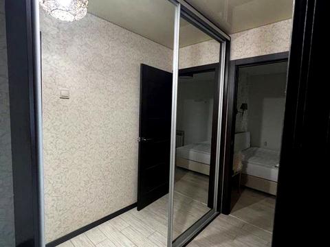 квартира за адресою Космодромна вул., 3