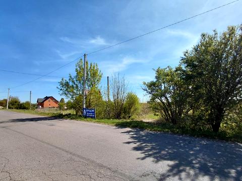 участок по адресу с. Коршовец, Квітнева