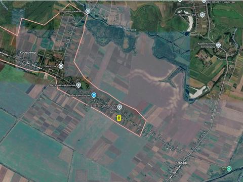 участок по адресу с. Коршовец, Квітнева