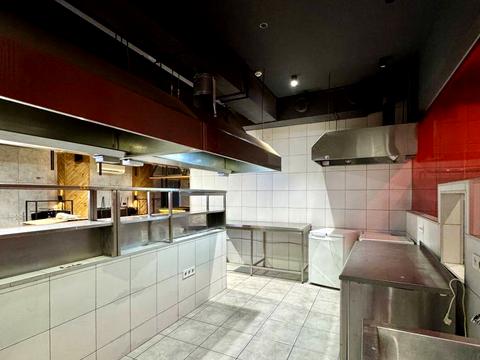 комерційна за адресою Гоголівська вул., 22-24