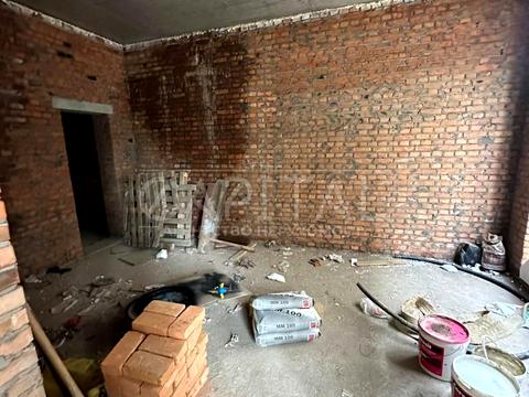 комерційна за адресою Черняховського вул., 8
