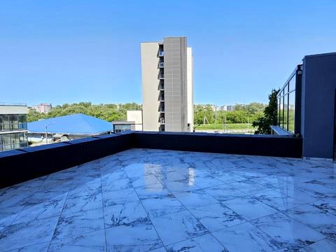 комерційна за адресою Надрічна вул., (Будинок 1)