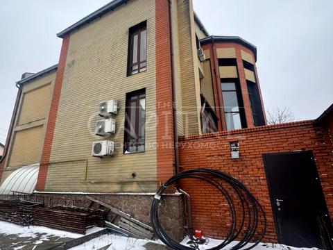 коммерческая по адресу Посольська, 7