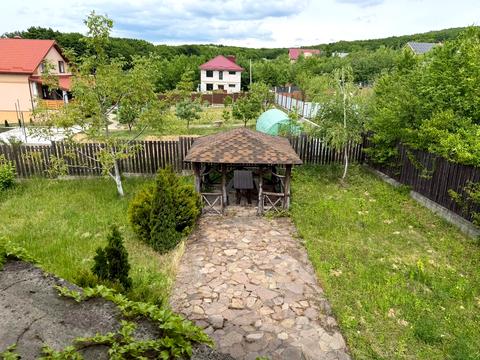 дом по адресу Центральна, 8