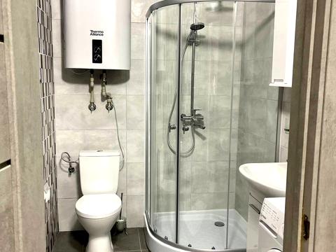 квартира за адресою Залізнична вул., 9Б