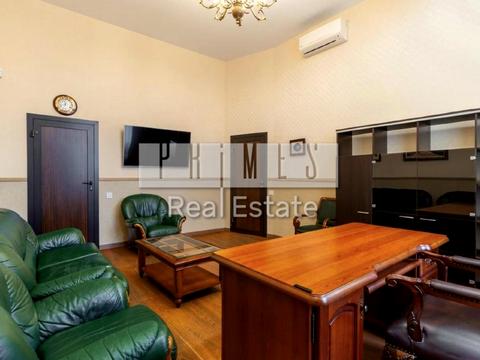комерційна за адресою Старонаводницька вул., 6-Б