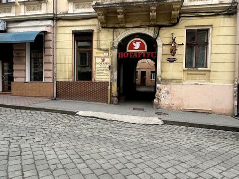 коммерческая по адресу Заньковецкой ул., 17