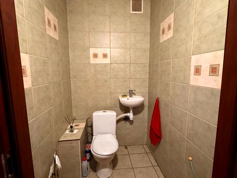 квартира за адресою Тролейбусна вул., 28