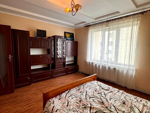 квартира за адресою Тролейбусна вул., 28