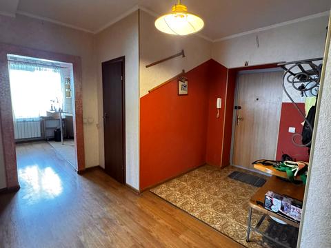 квартира за адресою Тролейбусна вул., 28