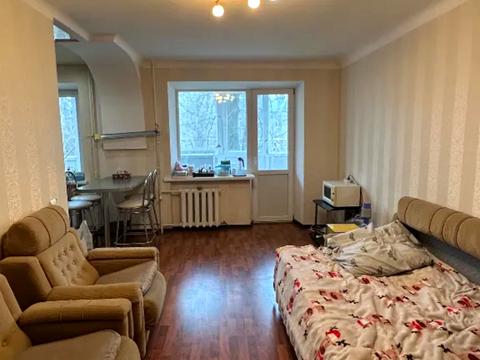 квартира за адресою Високовольтна вул., 22