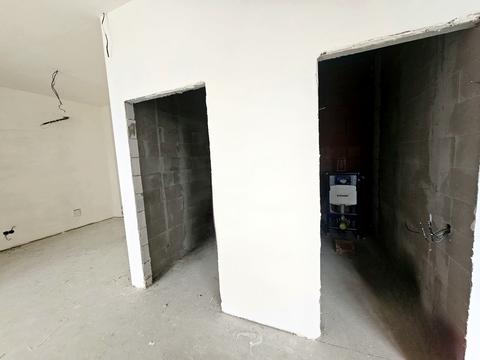 1865158759344161