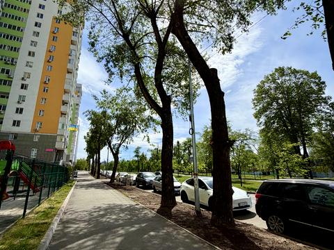 квартира за адресою Академіка Вернадського бульв., 24
