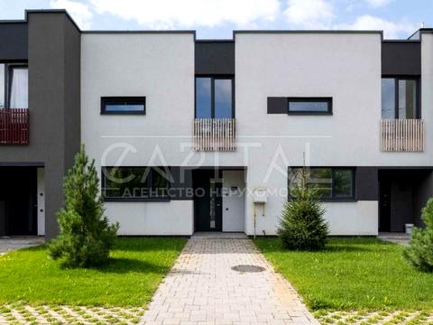 будинок за адресою с. Гореничі, Снайпера вул., 2б