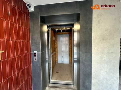 квартира за адресою Слави Стецько вул., 4-А