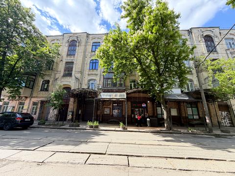 квартира за адресою Костянтинівська вул., 37