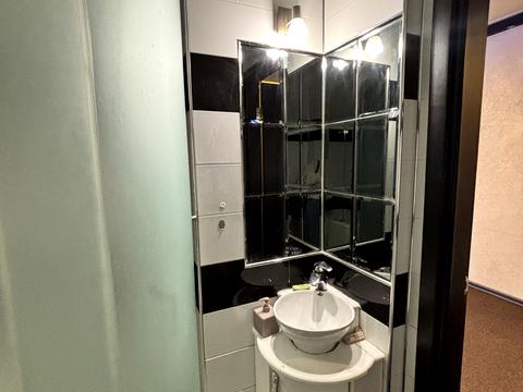 комерційна за адресою Соборна вул., 46