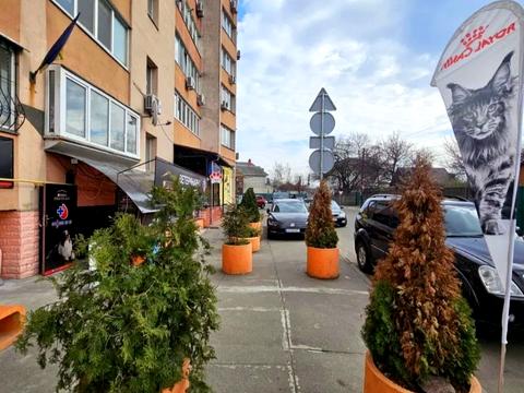комерційна за адресою Соборна вул., 46